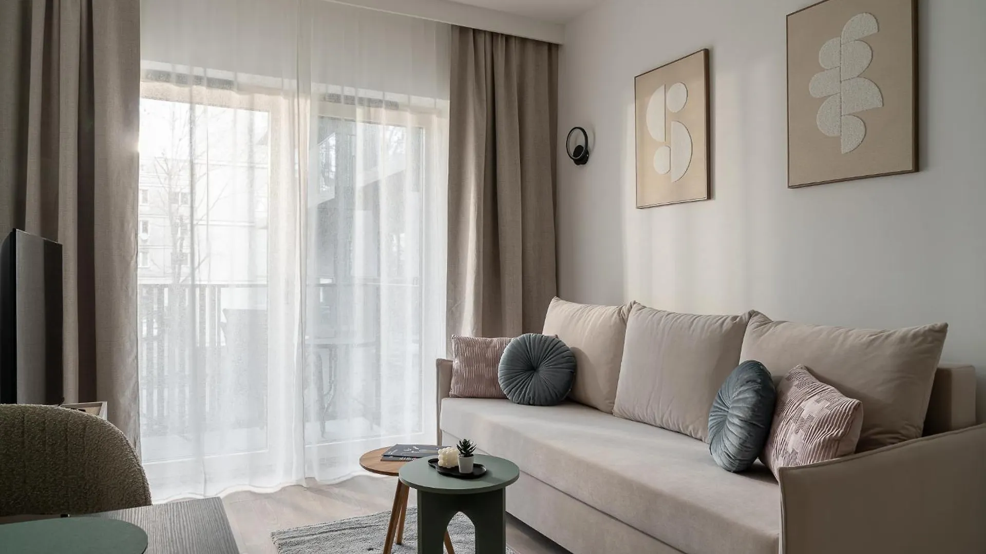 Ina Rent - Apartamenty Czysta Delux 弗罗茨瓦夫 公寓式酒店